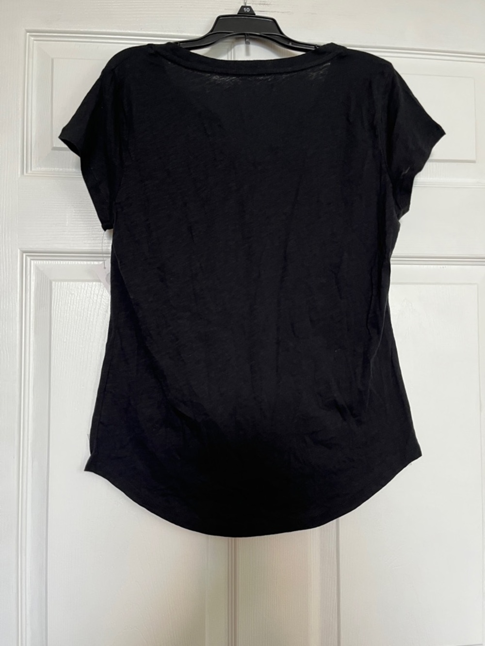 NY&C Soho Black Notch Neck Tee - Women’s M Cotton Soft Lightweight Top - NWT - Picture 2 of 9